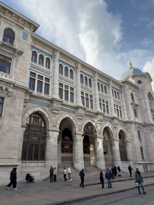 Büyük Postane